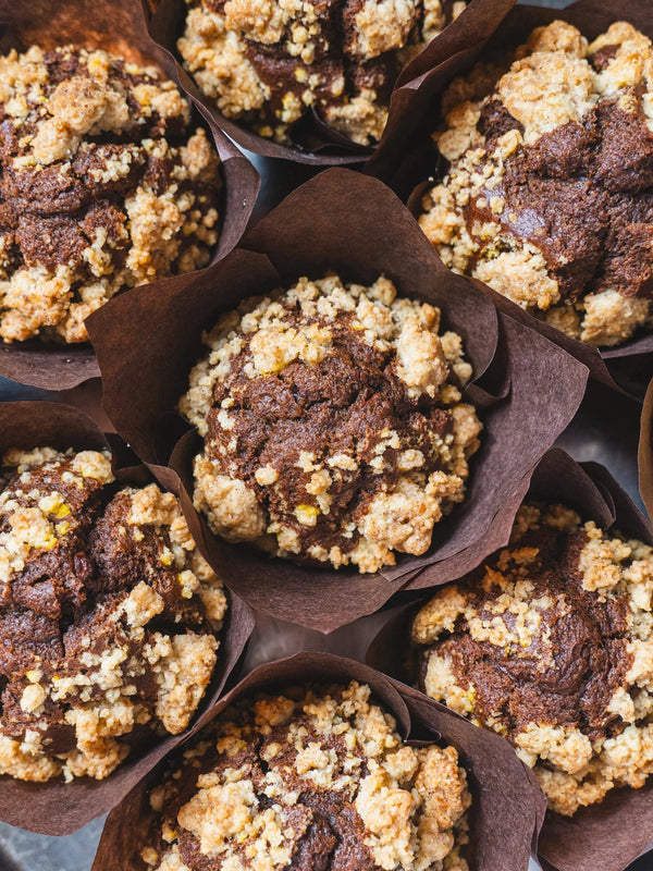 Pumpkin Spiced Chocolate Crumble Muffins